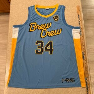 Brew Crew Blue and Yellow Jersey size XL Antetokounmpo 34 collectors